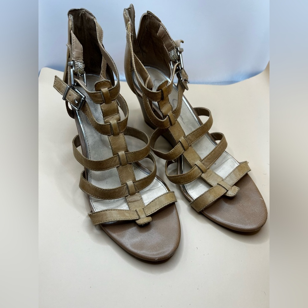 Jessica Simpson leather sandal, tan color, broken in but still cute!